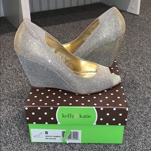 Gold glitter fabric Alice wedge
